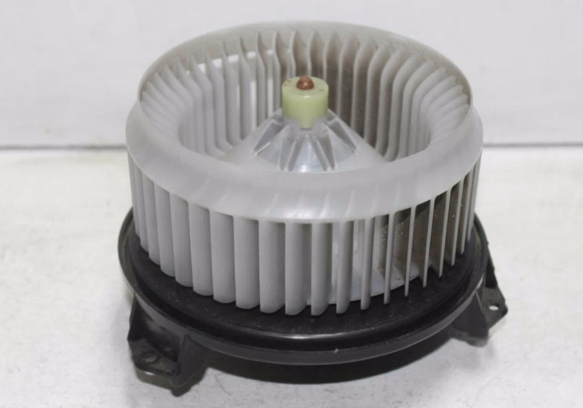 Toyota, Kluger Heater Fan Motor Gsu40-Gsu45, Front, 05/07-02/14