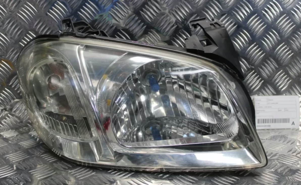 Mazda, Tribute Left Headlamp Yu Series, 11/03-06/06