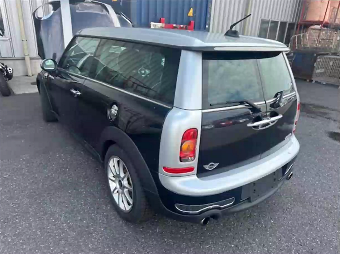 Mini, Cooper Right Rear Door R55/R56/R57 03/07-12/15