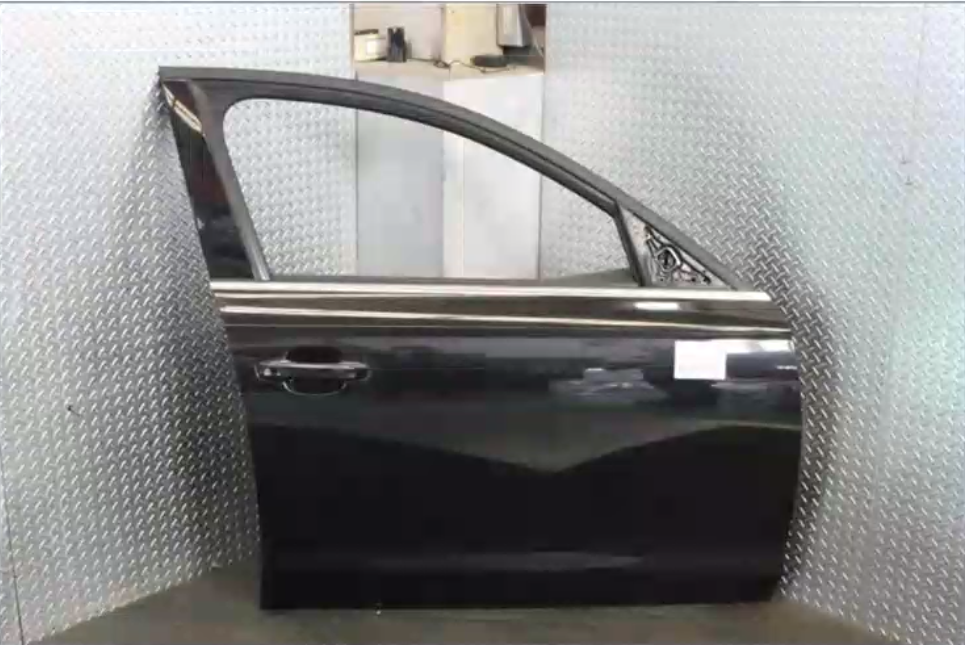 Audi, A6 Right Front Door 4G/C7, 04/11-06/18