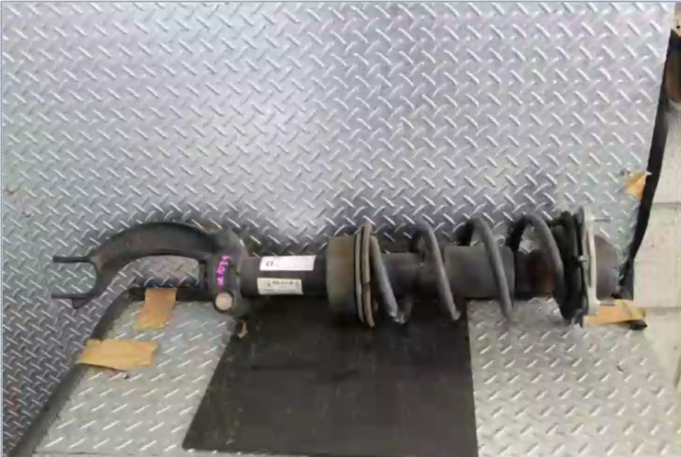 AUDI A6 RIGHT FRONT STRUT
