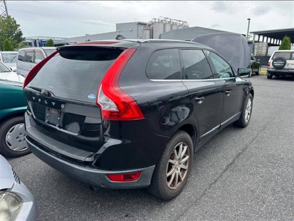 Volvo, Xc60 Right Guard Liner Dz, 02/09-04/17