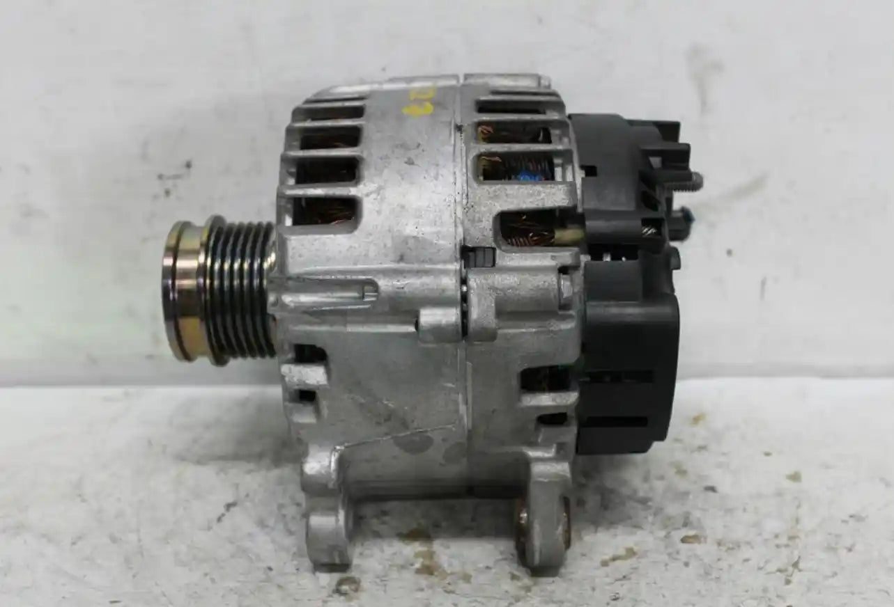 Used Skoda, Fabia Alternator Petrol 1.0 Valeo 140 Amp Nj 05/17 08/21 2020 – image 1 - All Good Parts