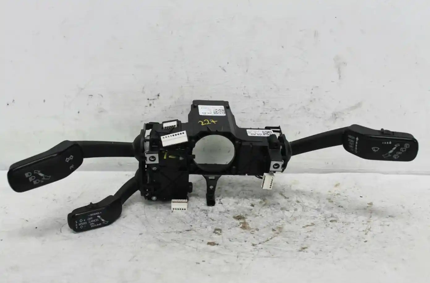 Used Skoda, Fabia Combination Switch Combination Switch Assy W/ Adaptive Cruise Control Type Nj 07/18 08/21 2020 – image 1 - All Good Parts