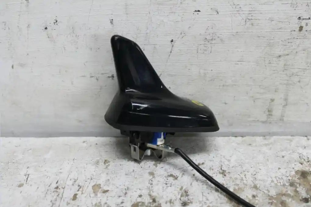 Used Skoda, Kamiq Antenna Nw 06/20 2023 – image 1 - All Good Parts