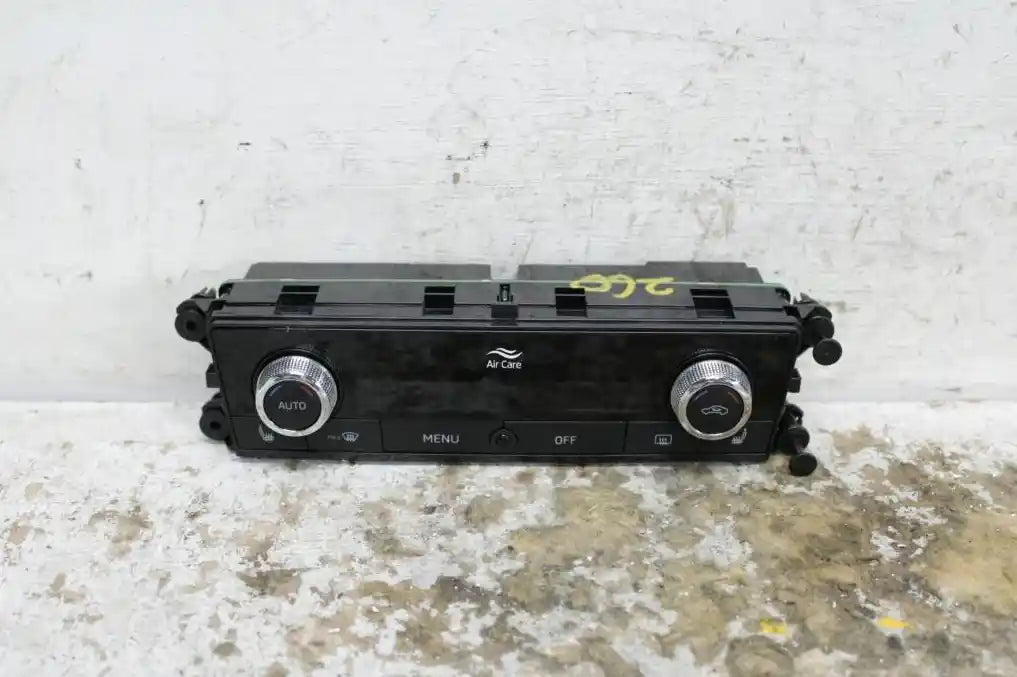Used Skoda, Kamiq Heater/Ac Controls Nw 06/20 2023 – image 1 - All Good Parts