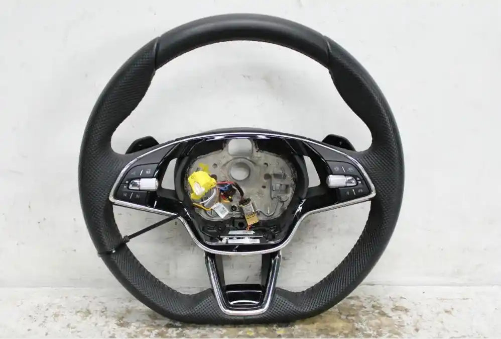 Used Skoda, Kamiq Steering Wheel Nw 06/20 2023 – image 1 - All Good Parts