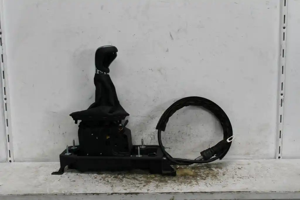 Used Skoda, Kamiq Gear Stick/Shifter Nw 06/20 2023 – image 1 - All Good Parts