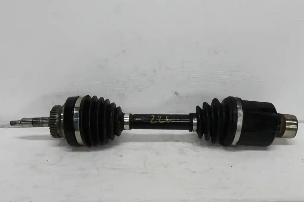 Used Ssangyong, Rexton Right Driveshaft Front Awd 2.2 Diesel Y400/Y450 10/18 2023 – image 1 - All Good Parts