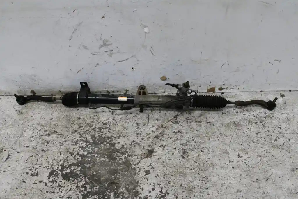 Used Ssangyong, Rexton Steering Box/Rack Y200 Y285 Non Steering Sensor Type 07/03 11/12 2005 – image 1 - All Good Parts