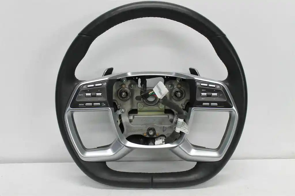 Used Ssangyong, Rexton Steering Wheel Y400 10/18 2023 – image 1 - All Good Parts