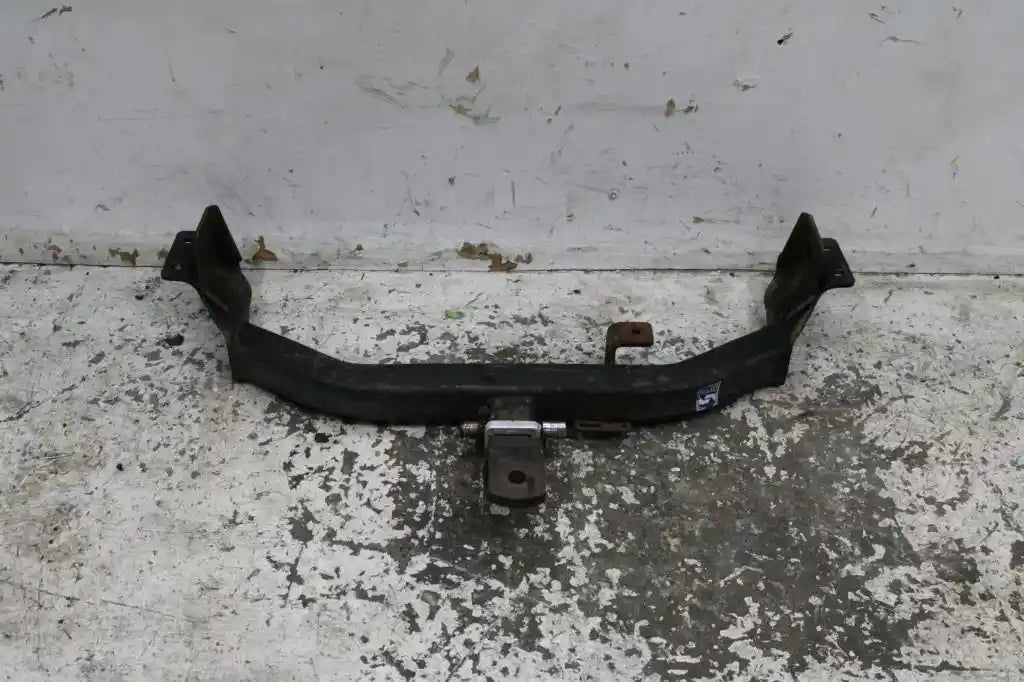 Used Ssangyong, Rexton Towbar 4Wd 07/03 12/12 2005 – image 1 - All Good Parts