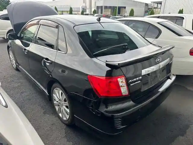 Used Subaru Impreza 2011 – image 3 - All Good Parts