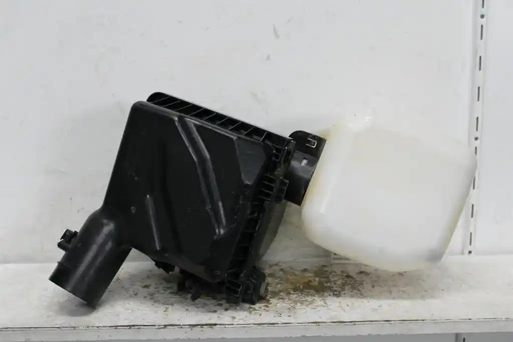 Used Subaru, Forester Air Cleaner/Box Air Cleaner 2.5 Fb25 Petrol 08/10 12/12 2012 – image 1 - All Good Parts