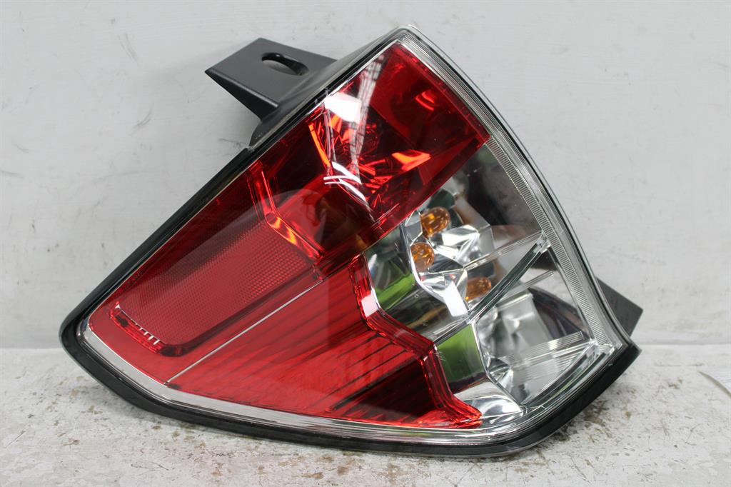 Used Subaru, Forester Left Taillight In Body 02/08 12/12 2012 – image 1 - All Good Parts