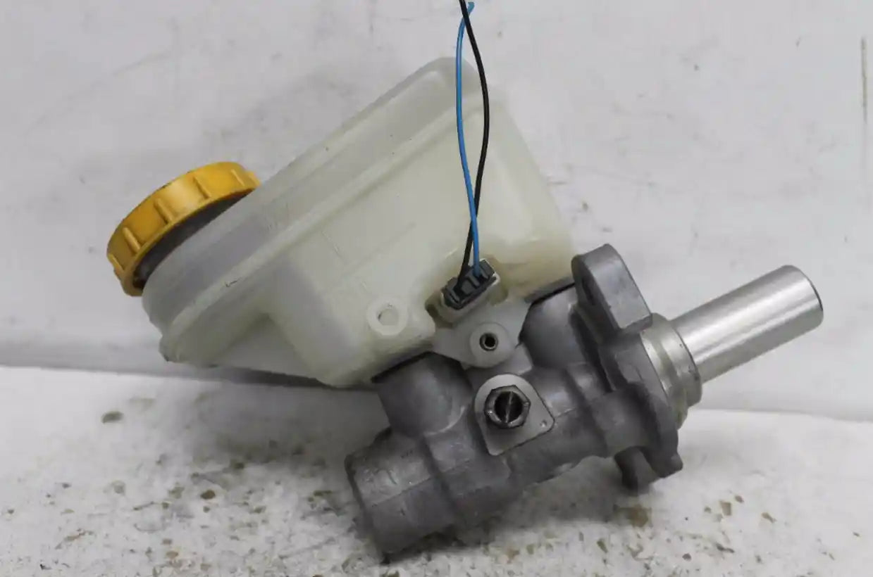 Used Subaru, Impreza Master Cylinder G4 12/11 10/16 2012 – image 1 - All Good Parts
