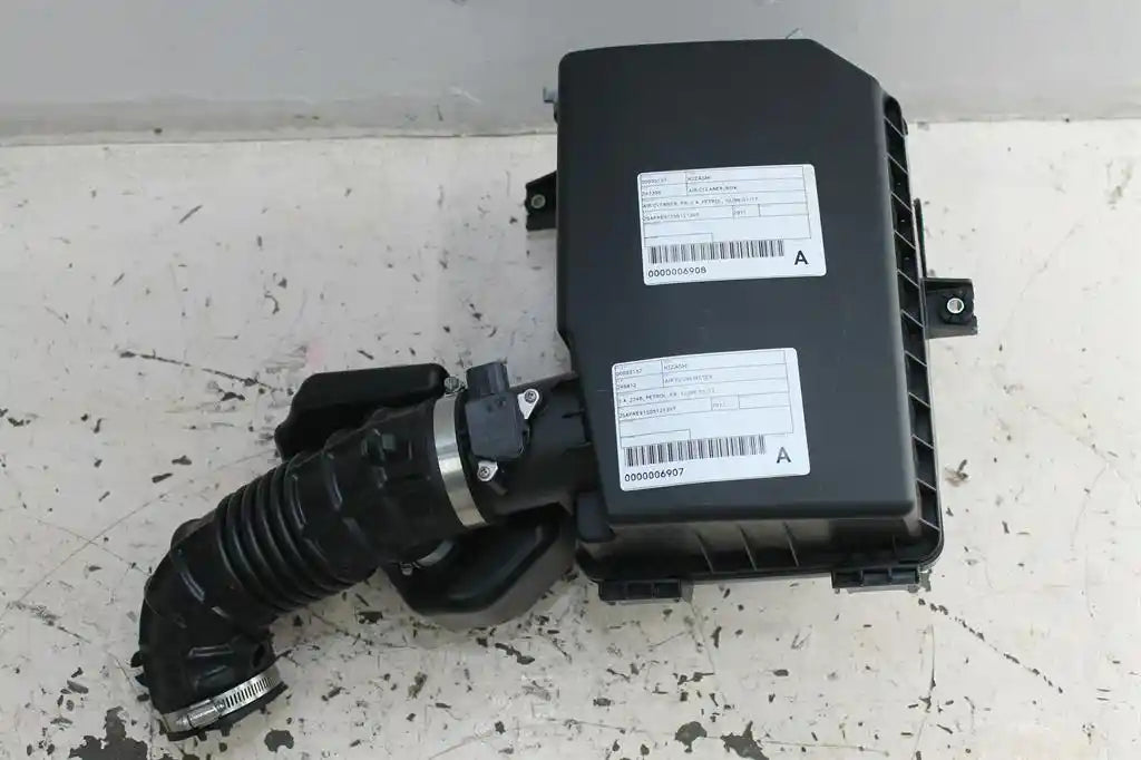 Used Suzuki, Kizashi Air Flow Meter 2.4 J24B Petrol Fr 12/09 01/17 2011 – image 1 - All Good Parts