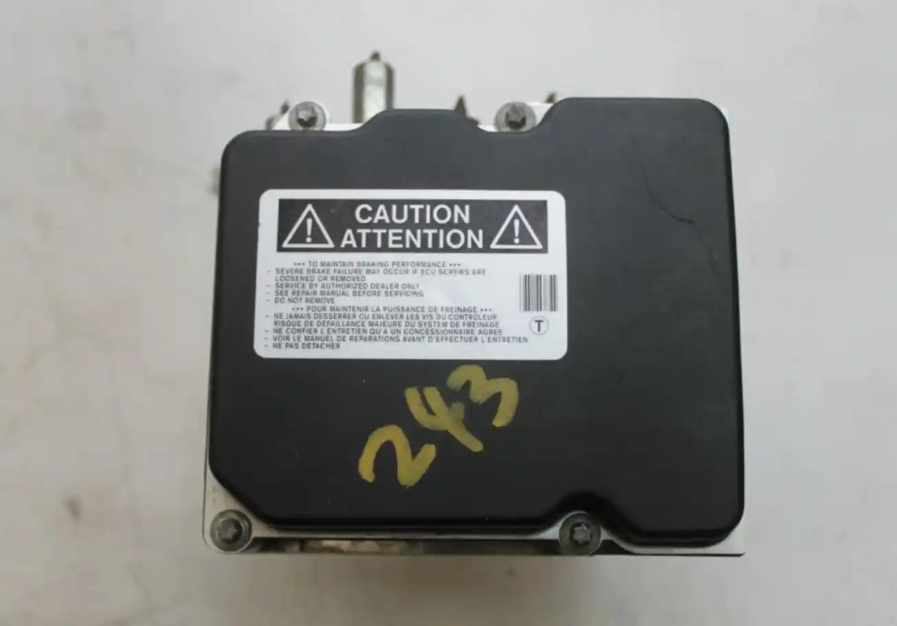 Used Toyota, Camry Abs Pump/Modulator Acv40 2.4 2Az Fe 06/06 11/11 2009 – image 1 - All Good Parts