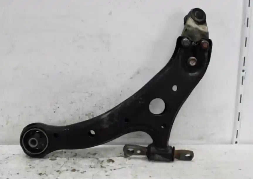 Used Toyota, Camry Right Front Lower Control Arm Acv40/Ahv40 06/06 11/11 2009 – image 1 - All Good Parts