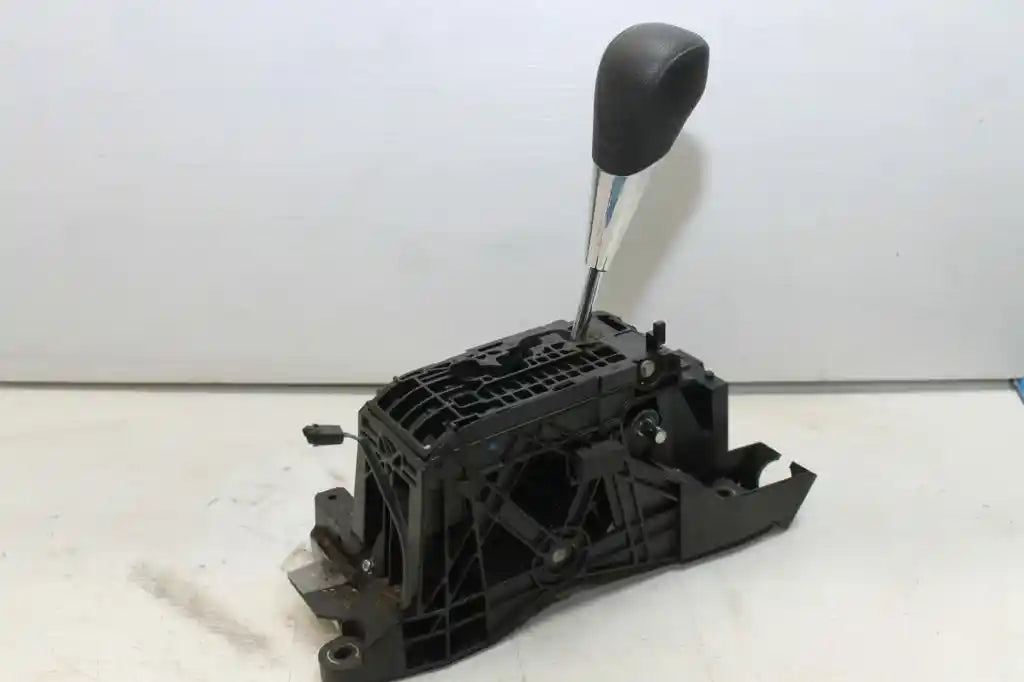Used Toyota, Camry Gear Stick/Shifter Auto Shifter Xv40 06/06 02/12 2009 – image 1 - All Good Parts