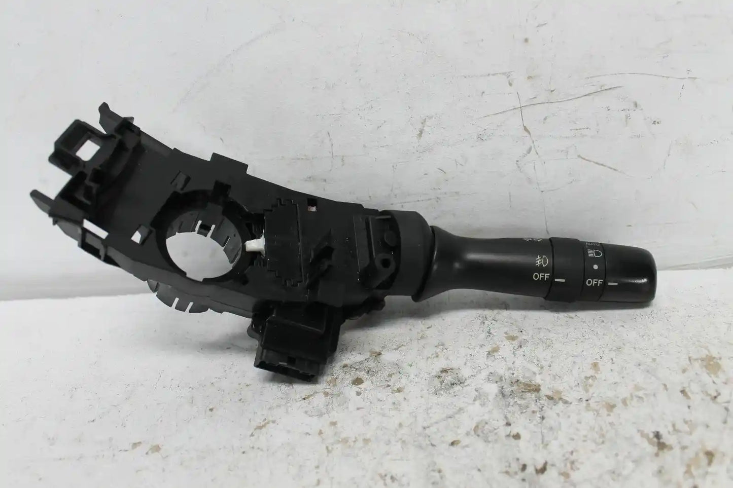 Used Toyota, Estima Combination Switch Xr50 Flasher Switch 05 19 2007 – image 1 - All Good Parts