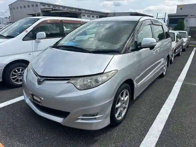 Used Toyota, Estima Right Guard Xr50 Aeras W/ Mould Type 05 19 (Import) 2007 – image 2 - All Good Parts