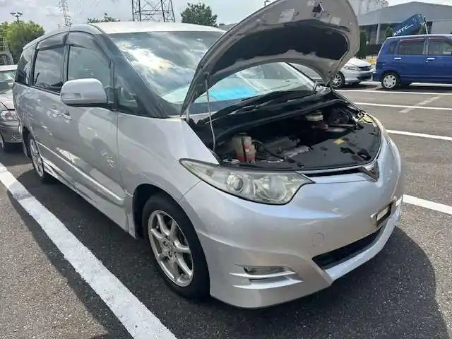 Used Toyota, Estima Right Guard Xr50 Aeras W/ Mould Type 05 19 (Import) 2007 – image 3 - All Good Parts