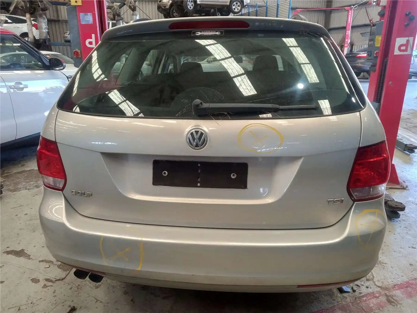 Used Volkswagen Golf 2009 – image 3 - All Good Parts