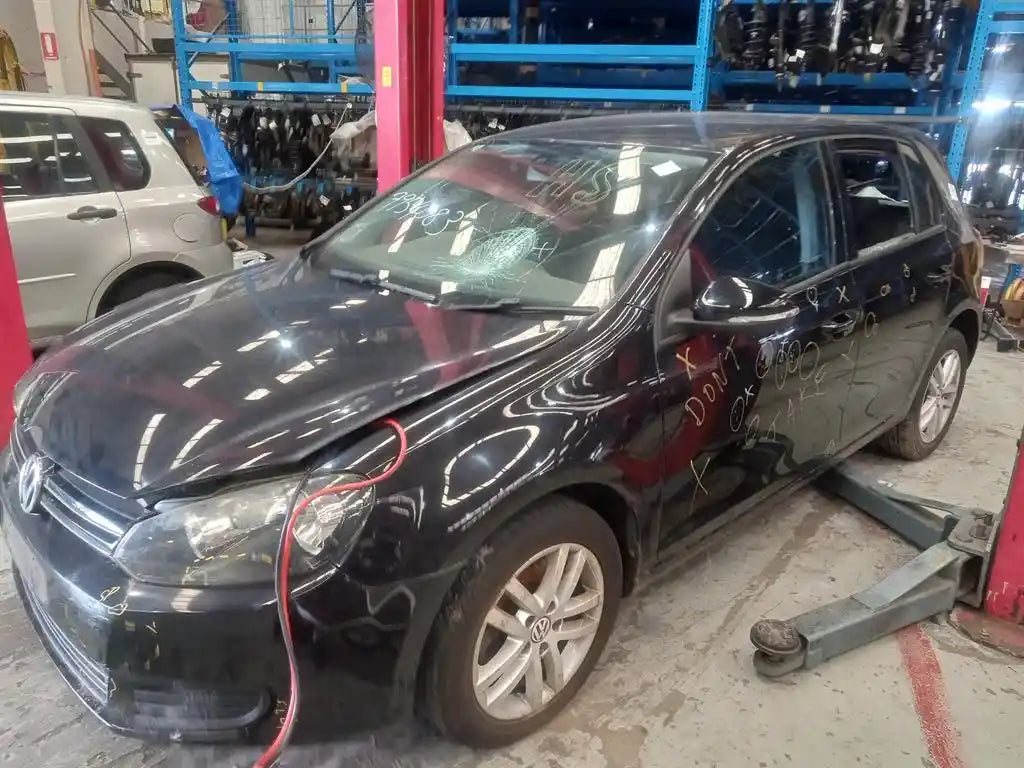 Used Volkswagen, Golf Courtesy Light Gen 6, 10/08-12/15 2356 2010 – image 3 - All Good Parts