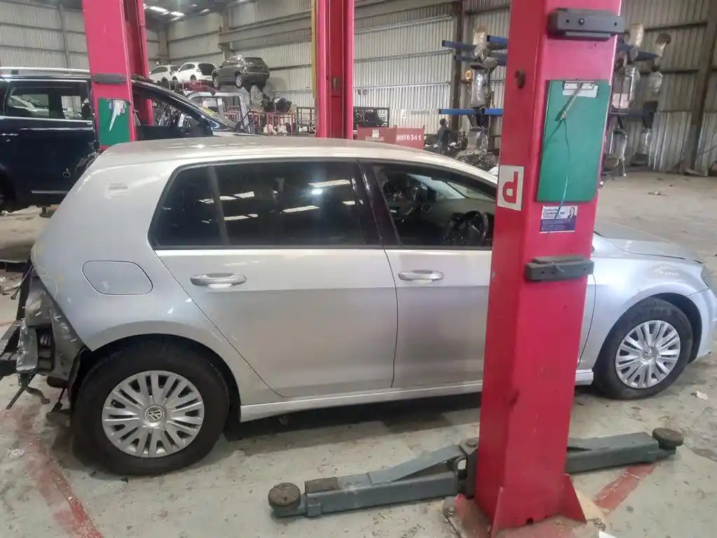 Used Volkswagen Golf 2013 – image 2 - All Good Parts