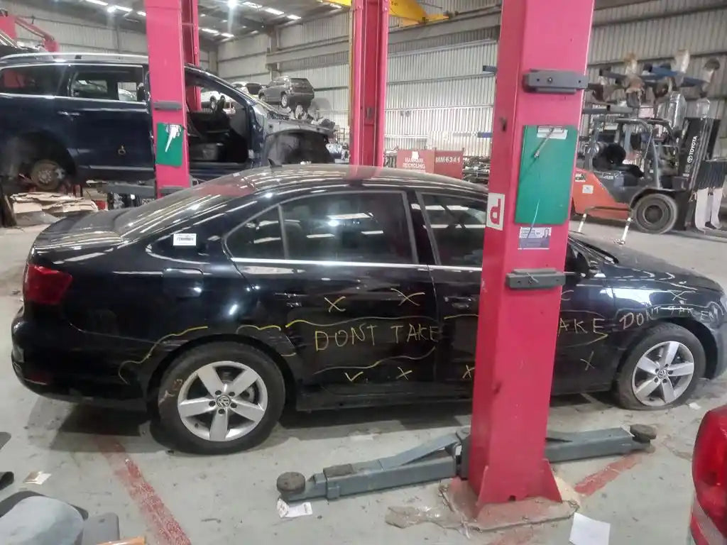 Used Volkswagen Jetta 2013 – image 2 - All Good Parts