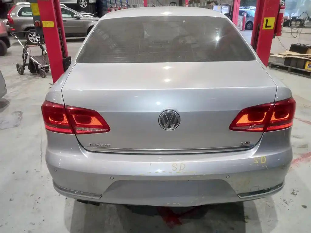 Used Volkswagen Passat 2014 – image 4 - All Good Parts
