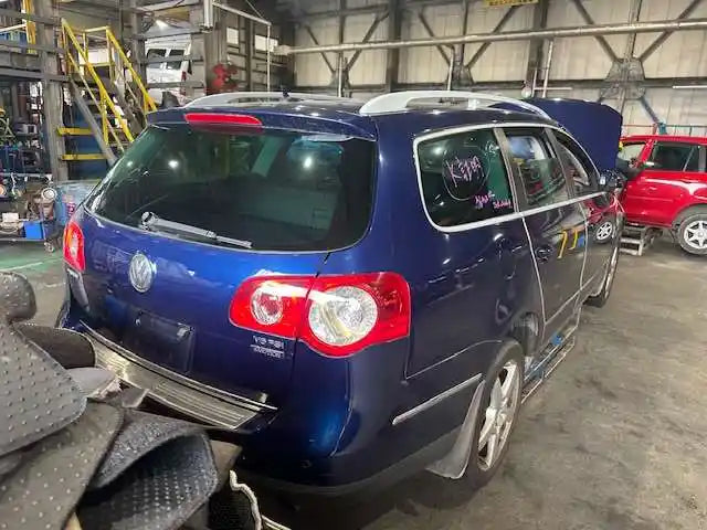 Used Volkswagen Passat 2006 – image 3 - All Good Parts