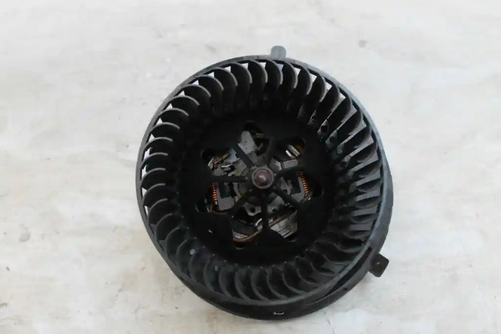Used Volkswagen, Caddy Heater Fan Motor 2Kn P/N 1K2819015 Non Climate Control Type 12/15 02/21 2017 – image 1 - All Good Parts