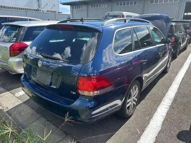 Used Volkswagen, Golf Left Guard Gen 6, Wagon, 09/09-01/13 J98679 2012 – image 4 - All Good Parts