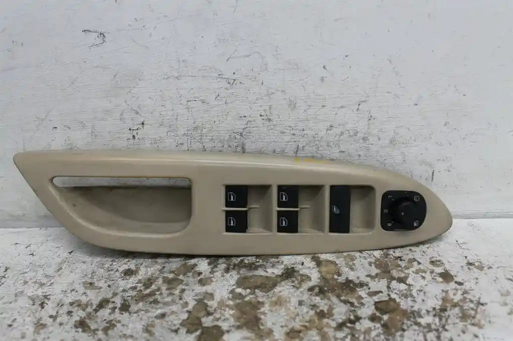 Used Volkswagen, Eos Power Window Switch Rh Front (Master Switch Assy) W/O Chrome On Switches Type 1F 02/07 04/11 2007 – main images - All Good Parts