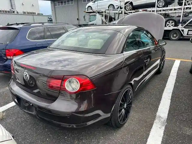 Used Volkswagen Eos 2007 – image 3 - All Good Parts