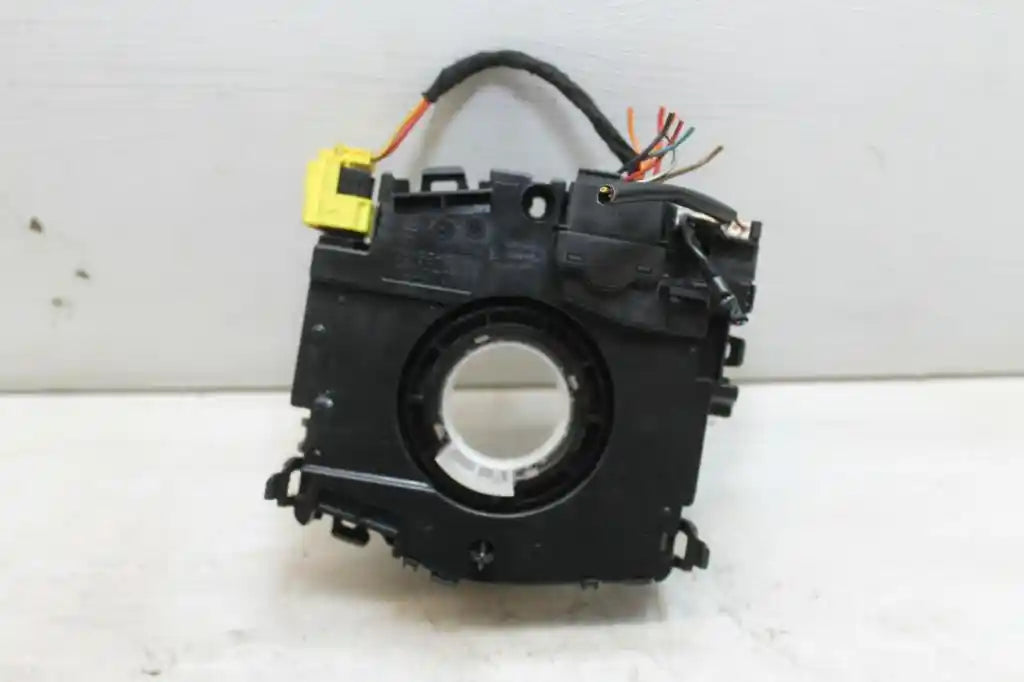 Used Volkswagen, Golf Airbag Module/Sensor Clockspring Gen 6 10/08 01/16 2011 – main images - All Good Parts