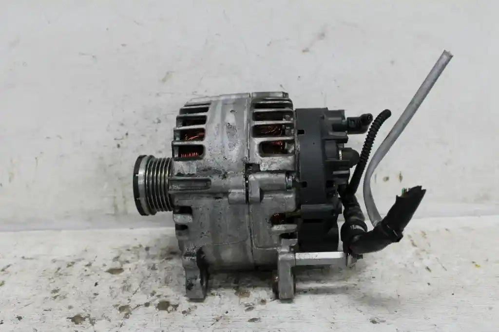 Used Volkswagen, Golf Alternator Petrol 1.4 Valeo 140Amp Gen 6 10/08 01/16 2011 – image 2 - All Good Parts