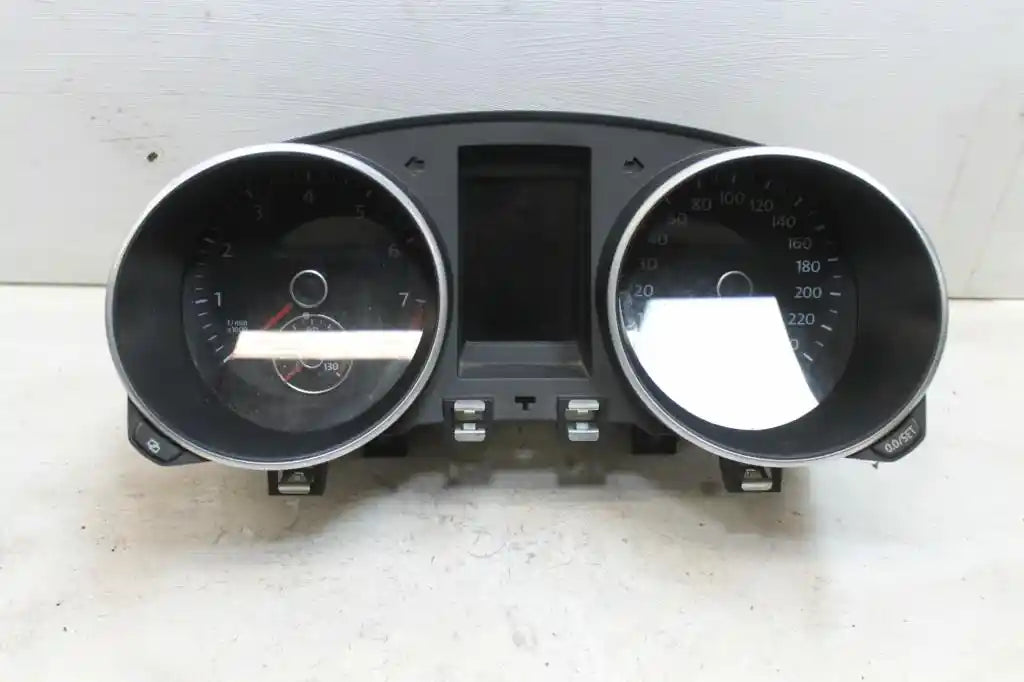Used Volkswagen, Golf Instrument Cluster Instrument Cluster Auto T/M Petrol Tsi Eng Gen 6 10/08 01/16 2011 – main images - All Good Parts