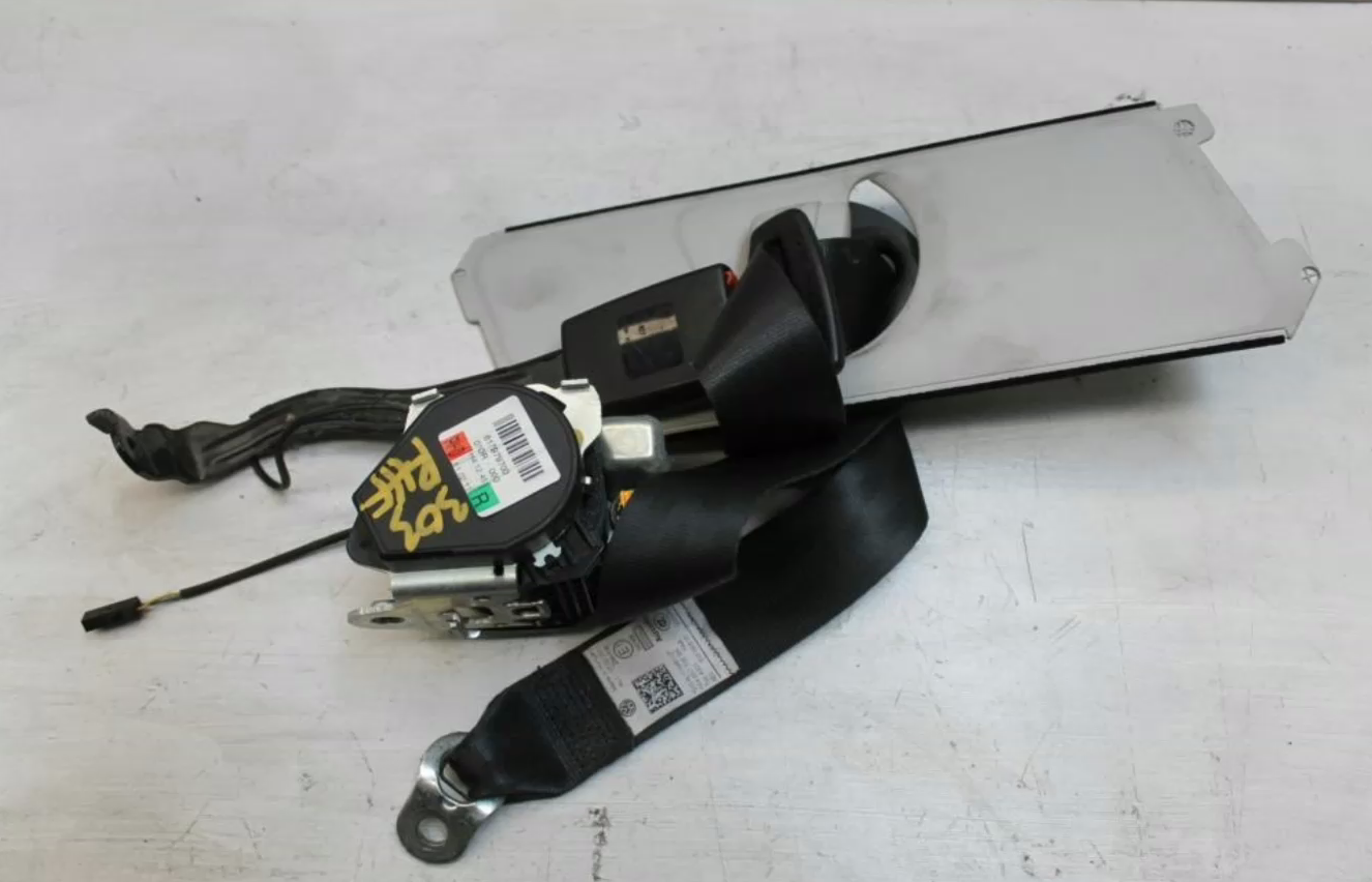 Used Volkswagen, Golf Seat Belt Rh Front, Assy (Belt And Stalk), Gen 6, 10/08-03/13 J21460A 2011 – image 2 - All Good Parts
