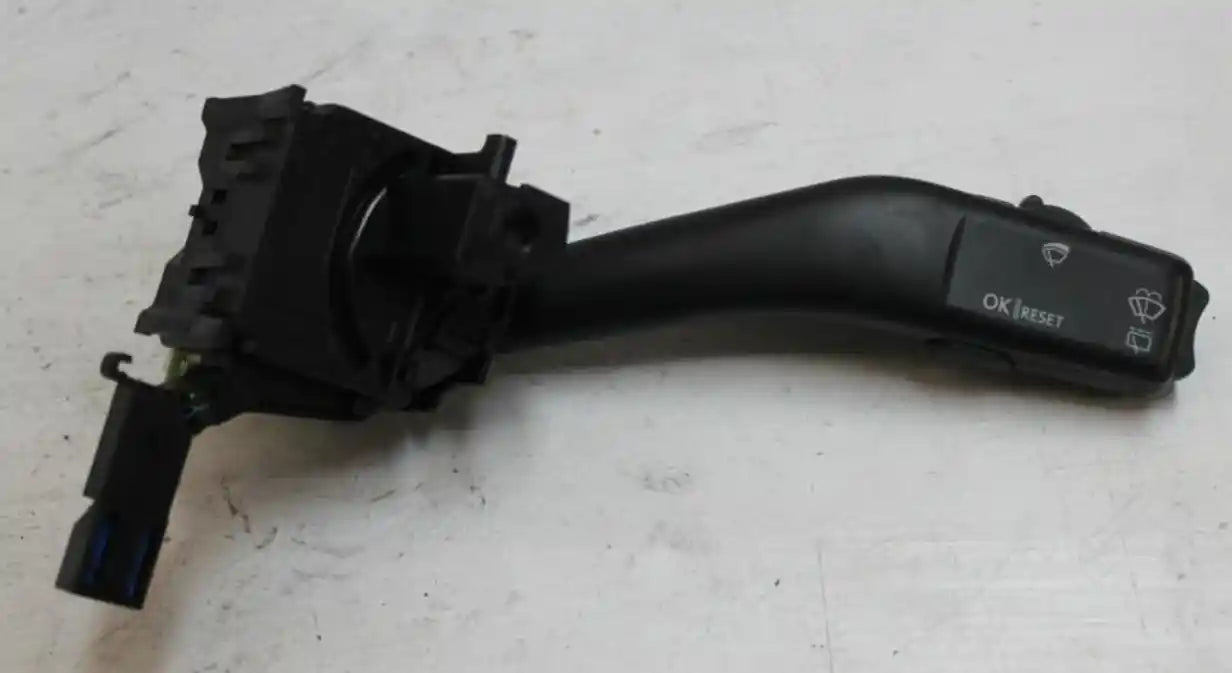 Used Volkswagen, Golf Combination Switch Wiper Switch, Gen 5, 06/04-02/09 J9901 2007 – main images - All Good Parts