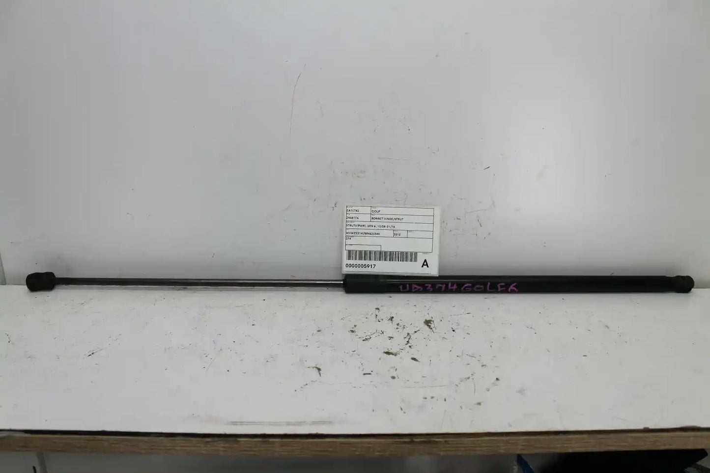Used Volkswagen, Golf Bonnet Hinge/Strut Struts (Pair) Gen 6 10/08 01/16 2010 – image 1 - All Good Parts