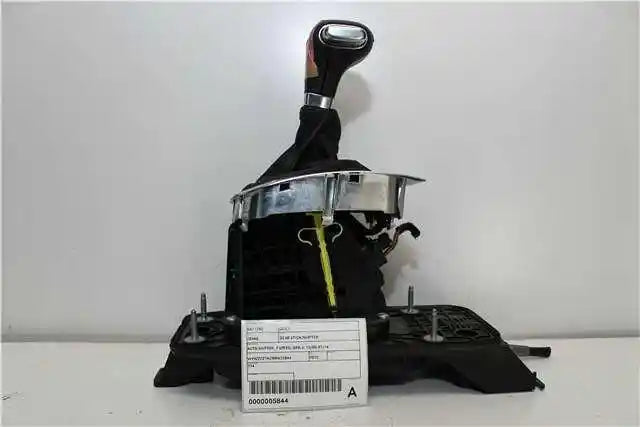 Used Volkswagen, Golf Gear Stick/Shifter Auto Shifter 7 Speed Gen 6 10/08 01/16 2010 – image 1 - All Good Parts