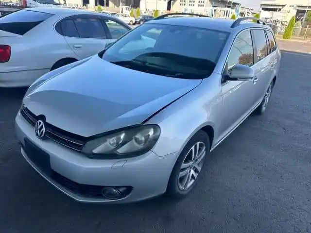 Used Volkswagen Golf 2010 – image 1 - All Good Parts