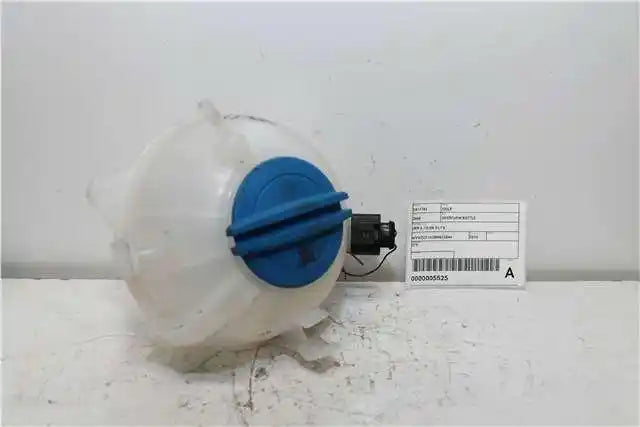 Used Volkswagen, Golf Overflow Bottle Gen 6 10/08 01/16 2010 – image 1 - All Good Parts