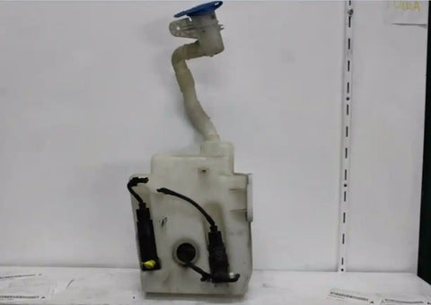 Volkswagen, Golf Washer Bottle Gen 5-Gen 6, W/ H/Lamp Washer Type, Twin Pump, 06/04-12/15 J0090