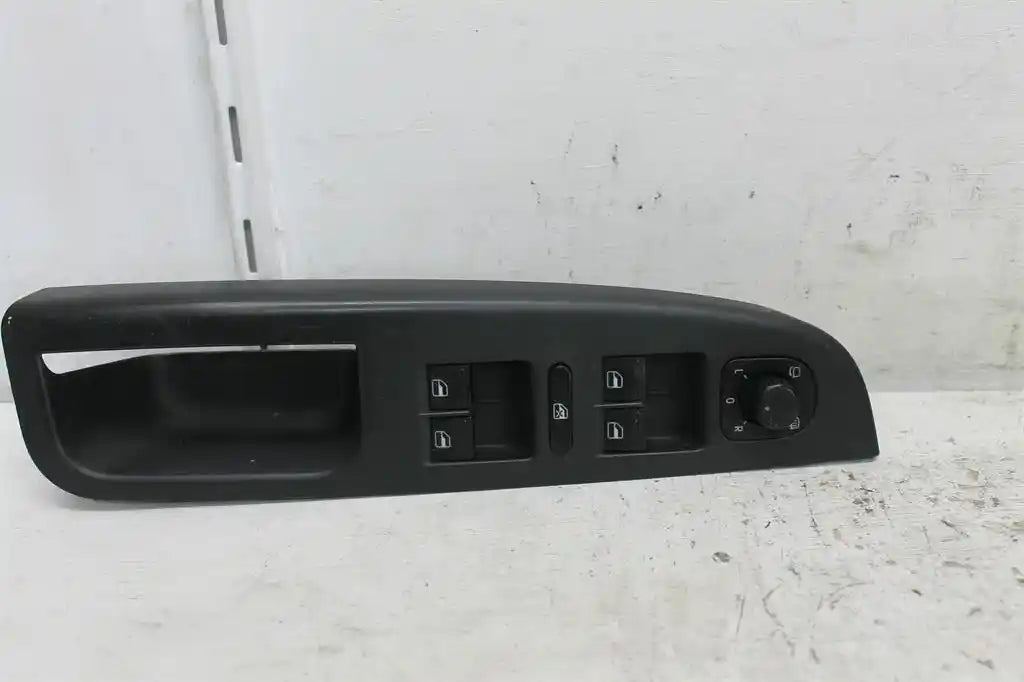 Used Volkswagen, Golf Power Window Switch Rh Front (Master Switch) 5Dr Hatch/Wagon W/O Chrome On Switches Type Gen 6 10/08 03/13 2012 – main images - All Good Parts