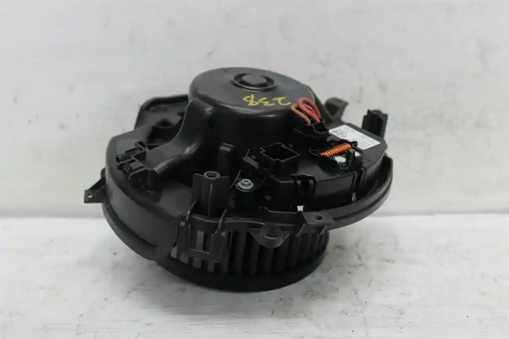 Used Volkswagen, Golf Heater Fan Motor Gen 7 12/12 08/20 2016 – image 1 - All Good Parts