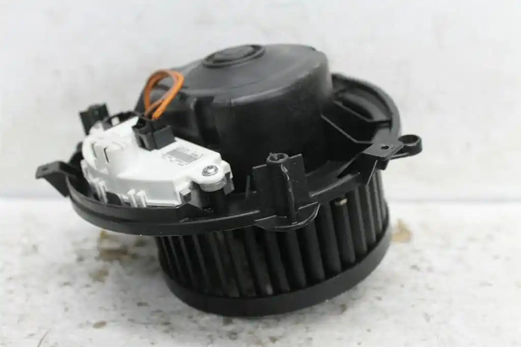 Used Volkswagen, Golf Heater Fan Motor Gen 7 12/12 08/20 2016 – image 1 - All Good Parts